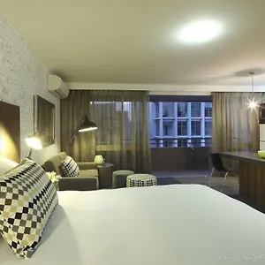 4* Апарт-отель Punthill Spring Hill